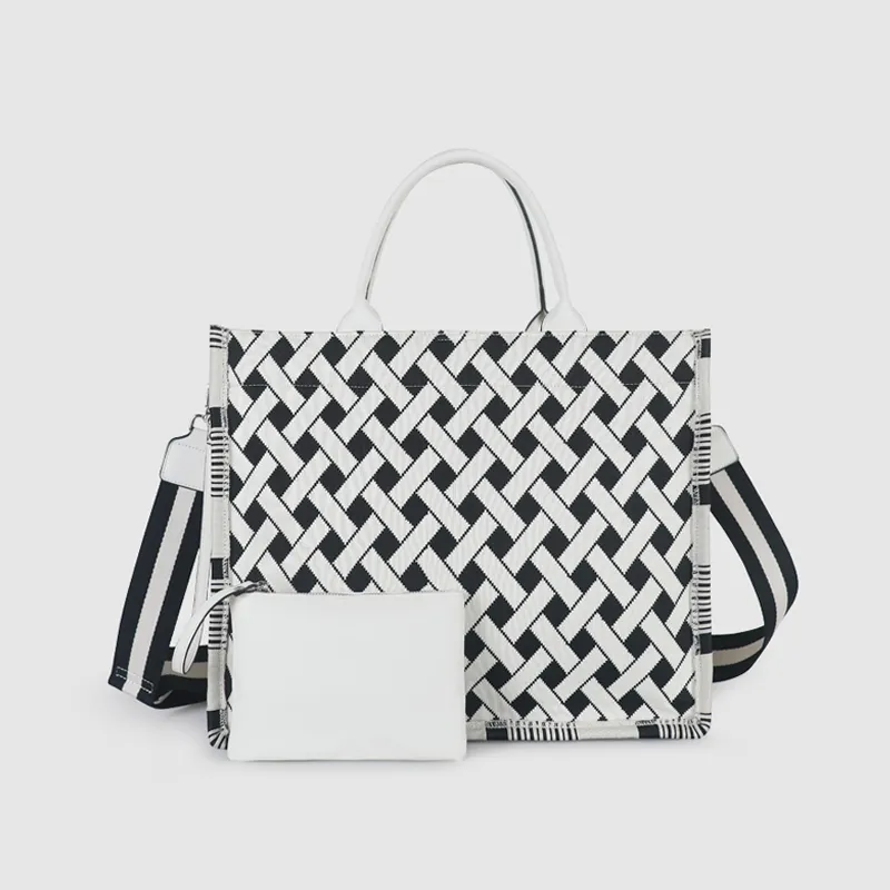 Weaving Shopper (L) GR240046 - Image 3