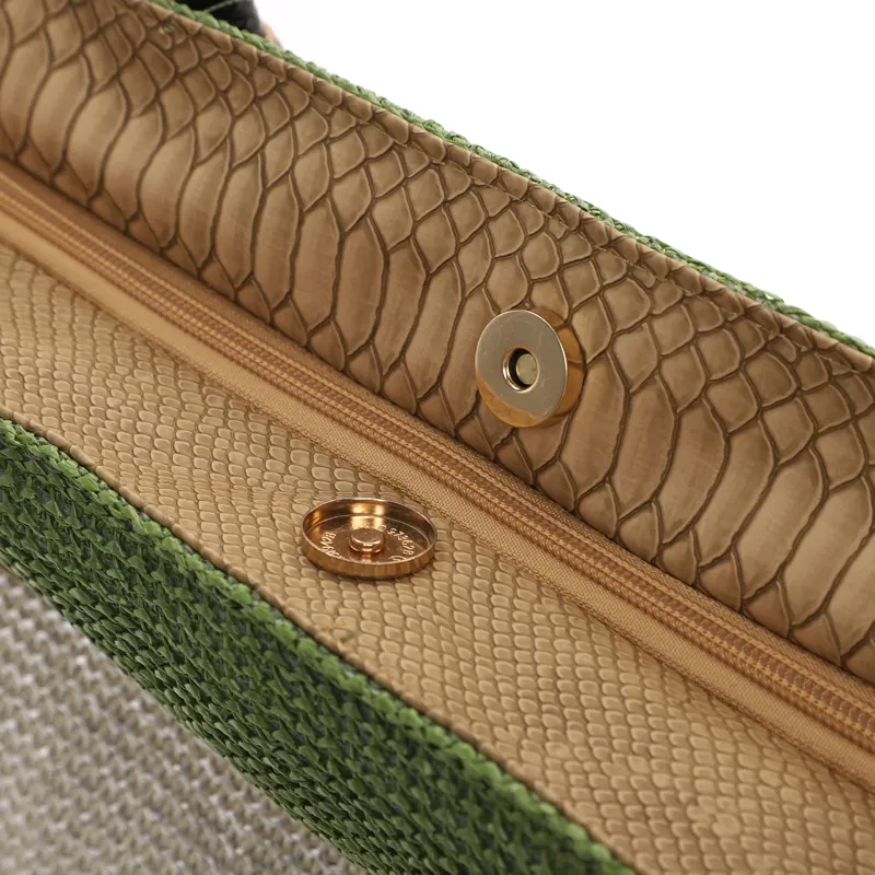 GR240110 Woven craft handbag