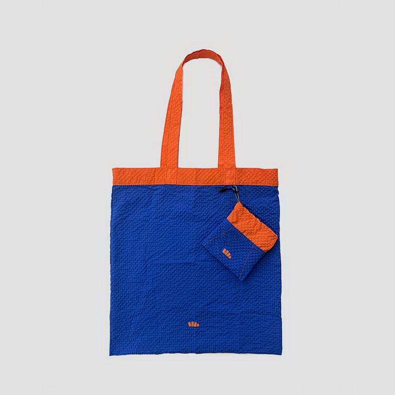 Foldable shopping bag